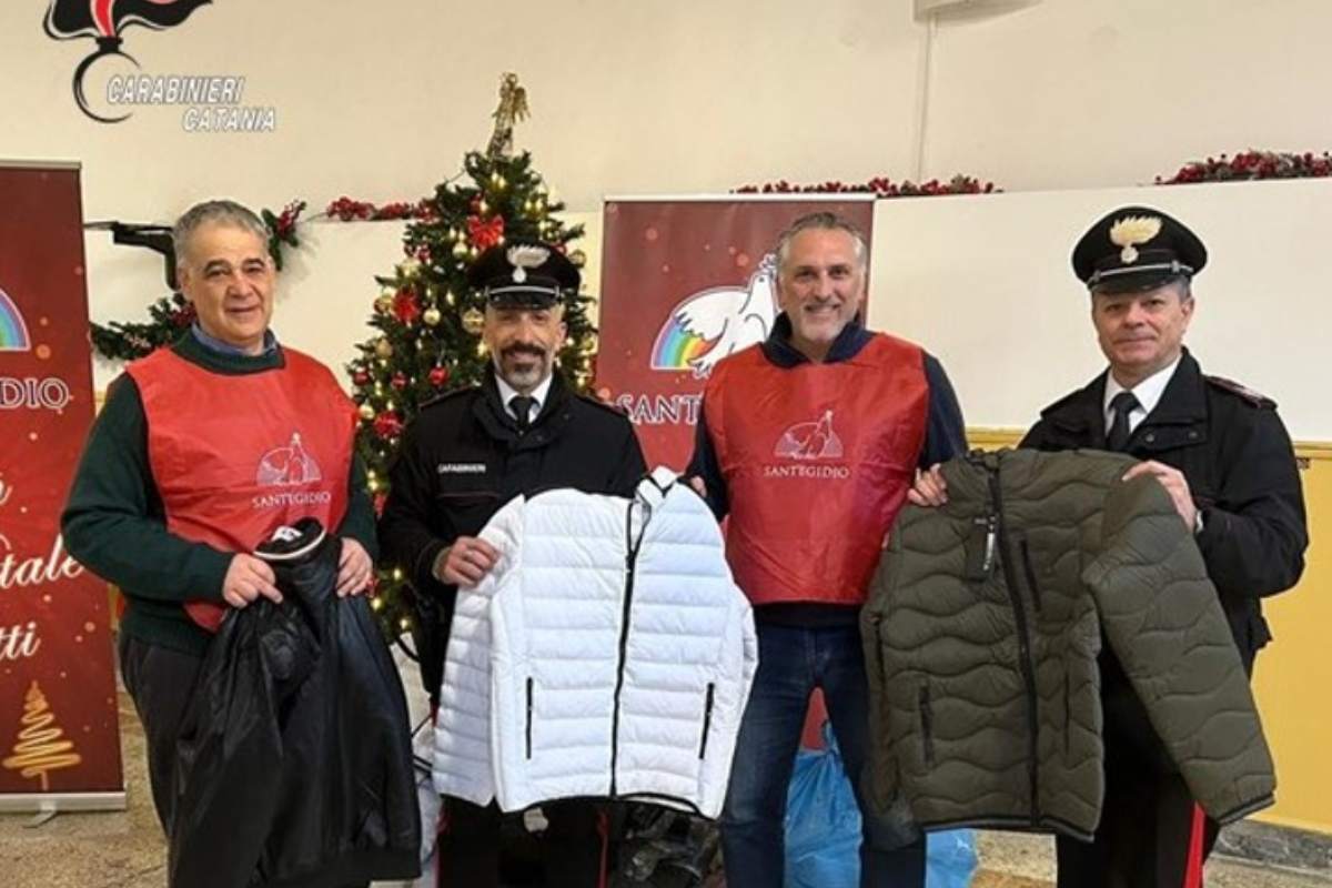 Catania, abbigliamento contraffatto: scatta il maxi sequestro. La merce devoluta in beneficenza