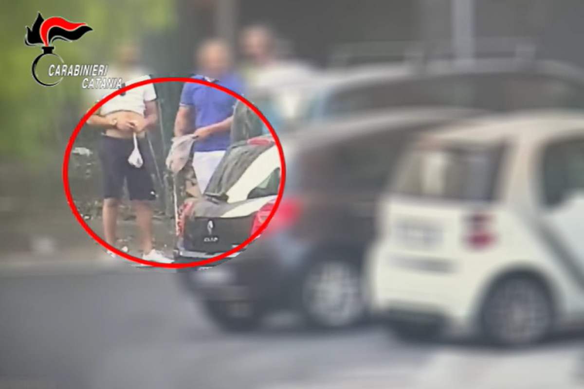 Il “patrozzo” guidava una rete di spaccio h24 nel Catanese: 31 arresti per spaccio e detenzione – NOMI e VIDEO
