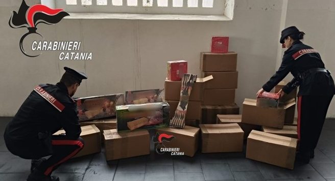 Picanello, maxi blitz dei Carabinieri: sequestrati 400 kg di botti illegali