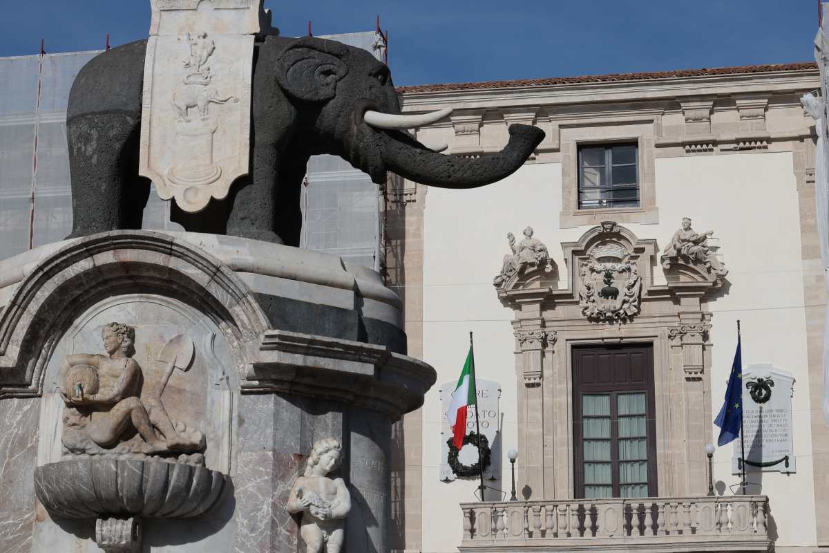 Catania, l’appello di Pd, M5s, Avs e Controcorrente: “Aumento della tassa di soggiorno sproporzionato e non graduale”