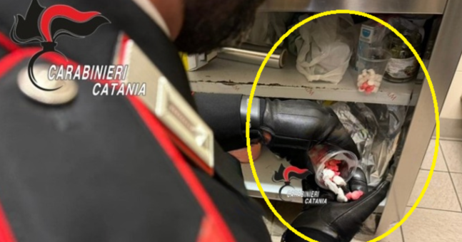 Droga a casa della sorella ignara: blitz ad Acireale