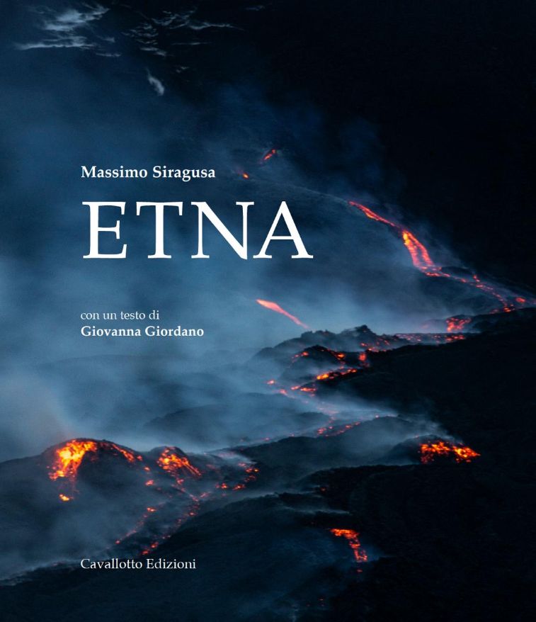 Massimo Siragusa racconta l’Etna. Cavallotto Edizioni rilancia il libro fotografico di pregio