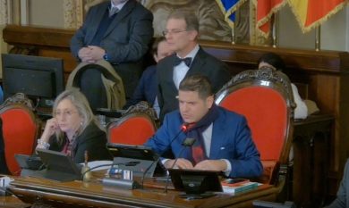 Regione, manovra smembrata con “metodo barbaro”: maggioranza di nuovo allo sbando