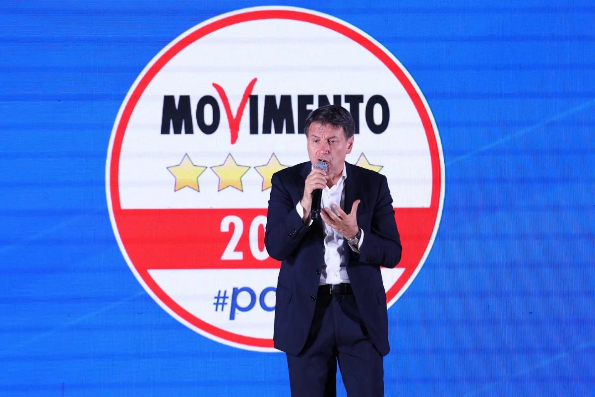 Movimento 5 Stelle, Conte e le nomine ai vertici del partito: è corsa per il ruolo di vice Movimento 5 Stelle, Conte e le nomine ai vertici del partito: è corsa per il ruolo di vice
