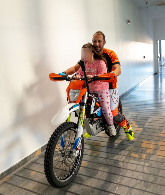 Mototerapia, la missione della Motorlife per regalare un sorriso ai bambini con disabilità – VIDEO