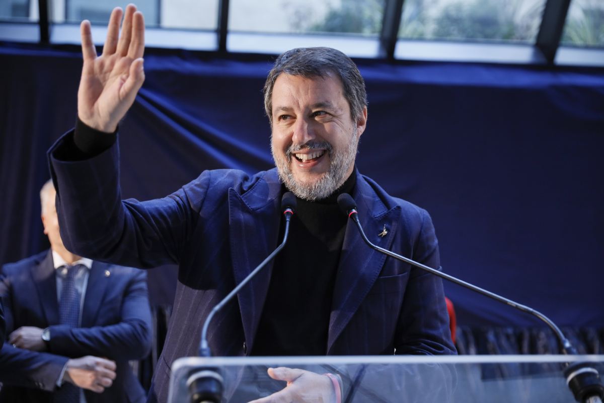 Ponte sullo Stretto di Messina, Salvini: “Farò di tutto per avviare i lavori”