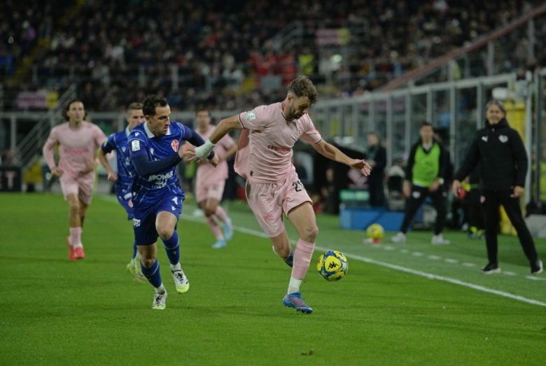 Serie B, il Frosinone rallenta. Monza, Venezia e Palermo si avvicinano