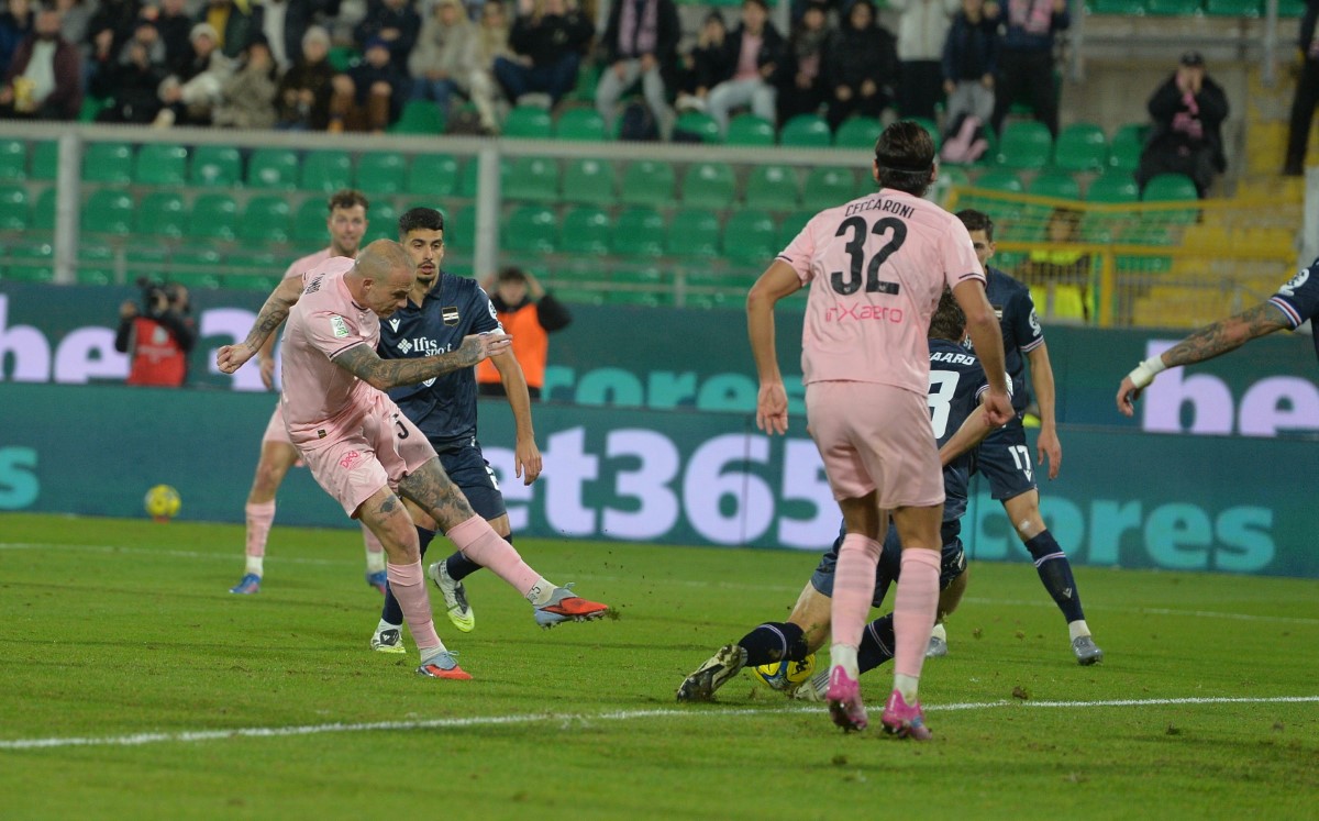 Palermo-Sampdoria 1-0, gli scatti più belli del match del Barbera | FOTO Palermo-Sampdoria 1-0, gli scatti più belli del match del Barbera | FOTO