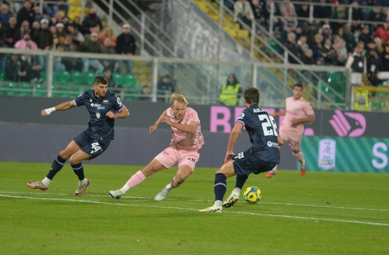 Rammarico Palermo: ad Avellino ribalta il match ma poi c’è la beffa finale
