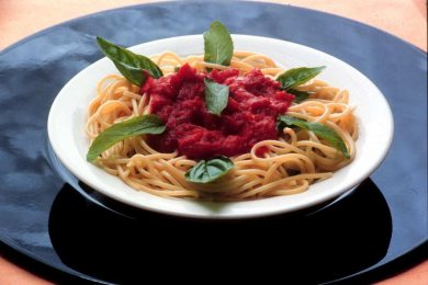 Unesco, la cucina italiana è Patrimonio dell’Umanità. Meloni: “Primi al mondo con questo riconoscimento”