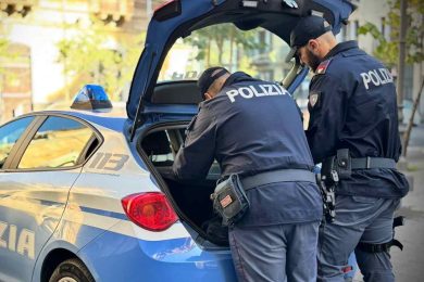 Due arresti a Catania: rubati profumi per 1300 euro