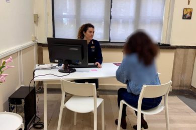 Catania, 39enne evade dai domiciliari e picchia la compagna. Beccato dalla Polizia nell’armadio: arrestato