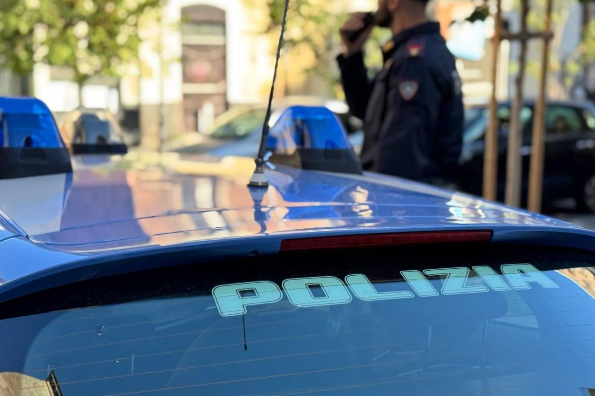 Tragedia sfiorata a Catania, 81enne accusa un malore mentre pranza: salvato dalla Polizia Tragedia sfiorata a Catania, 81enne accusa un malore mentre pranza: salvato dalla Polizia