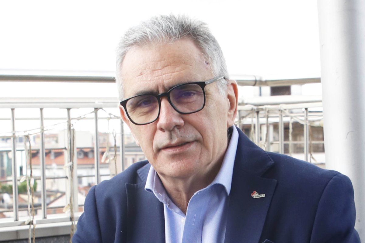 Vaccini, l’ira di Pregliasco: “Scelte degli Usa rivoltanti, si rischia il ritorno di malattie prevenibili” Vaccini, l’ira di Pregliasco: “Scelte degli Usa rivoltanti, si rischia il ritorno di malattie prevenibili”