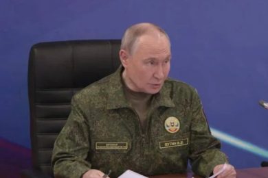 Putin: “L’Ucraina non ha fretta di finire la guerra con i mezzi pacifici”