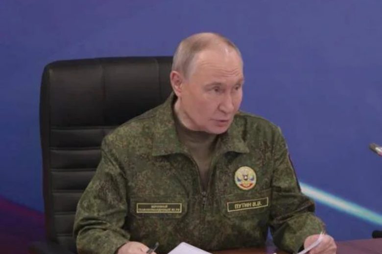 Putin: “L’Ucraina non ha fretta di finire la guerra con i mezzi pacifici”