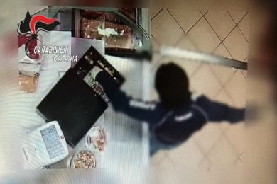 Video| Rapine a Paternò, incastrati dalla videosorveglianza: due arresti