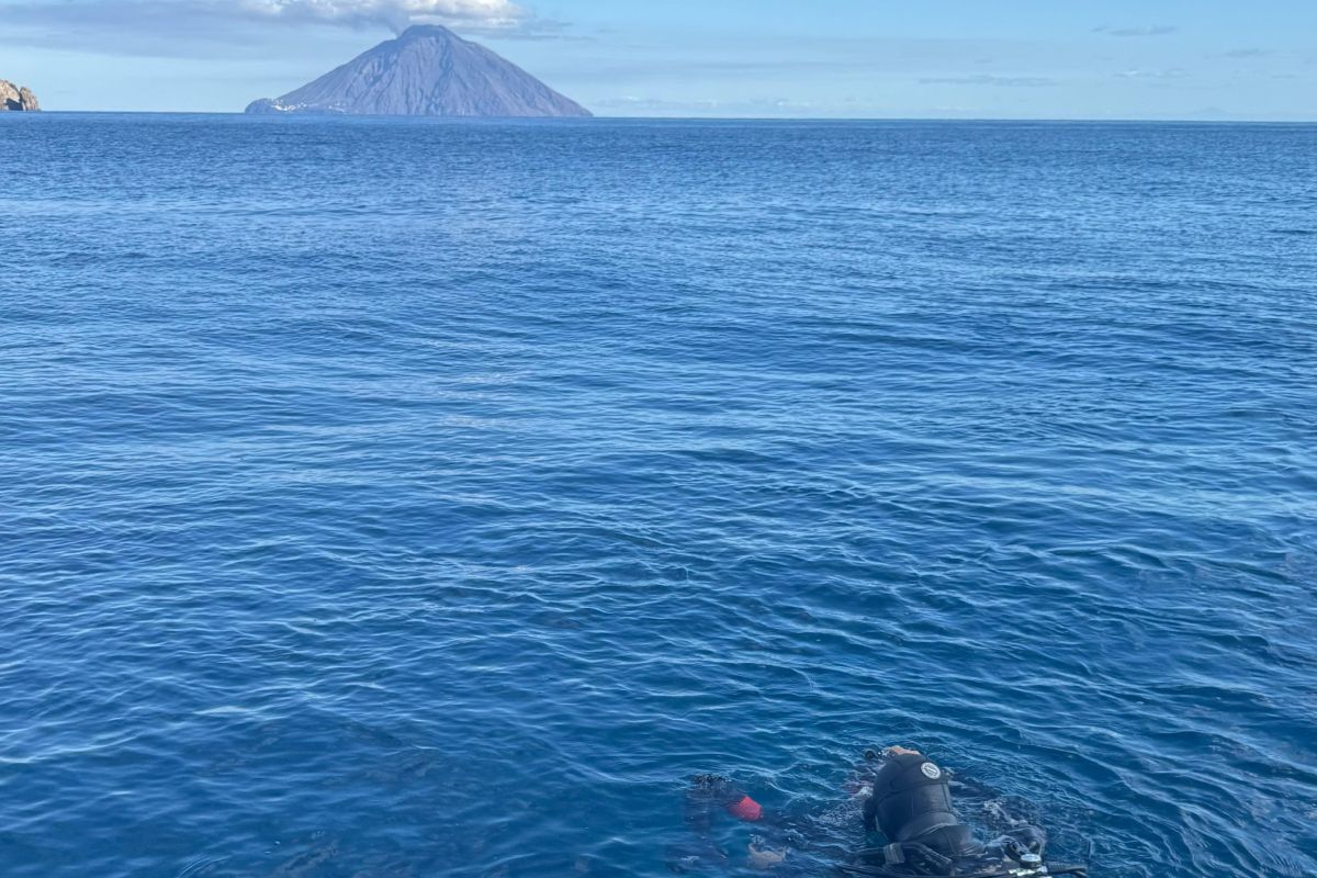FOTO e VIDEO – Il fuoco di Stromboli nell’imminente terzo capitolo di Avatar. Le riprese in Sicilia raccontate al QdS FOTO e VIDEO – Il fuoco di Stromboli nell’imminente terzo capitolo di Avatar. Le riprese in Sicilia raccontate al QdS