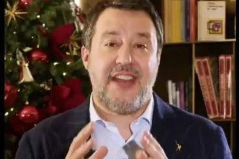 Natale, gli auguri di Salvini: “Felice per il primo da assolto dopo 5 anni”