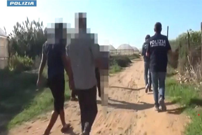 Orrore ai danni due migranti, sequestrati e torturati per soldi: scattano gli arresti – VIDEO