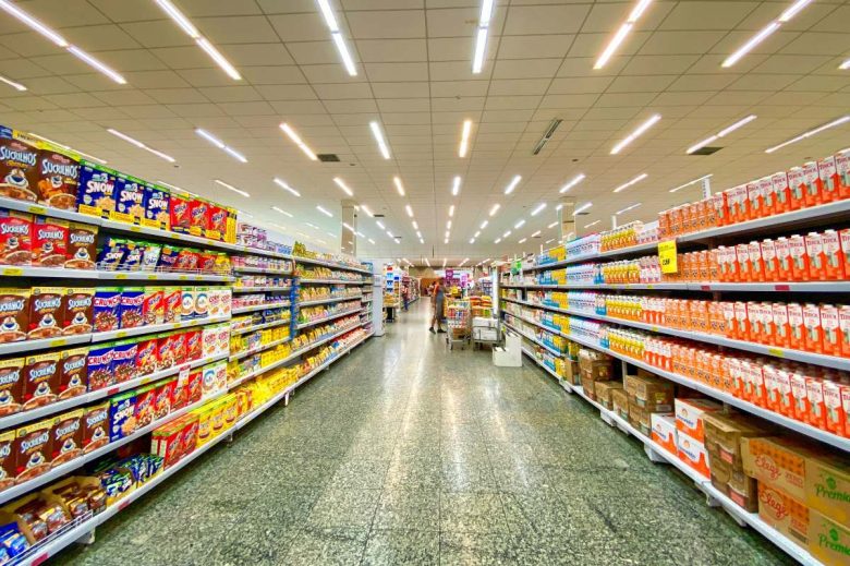 Arriva Capodanno, l’elenco dei supermercati e dei centri commerciali aperti il 31 dicembre e l’1 gennaio 2026
