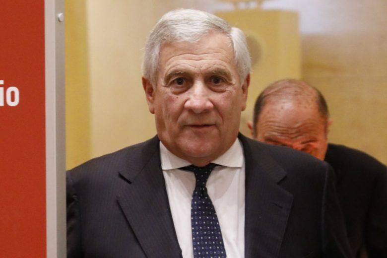 Tajani: “Forza Italia è un partito contendibile, se qualcuno vuole candidarsi può farlo”