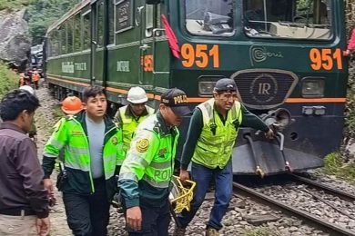 Tragedia sulle Ande, scontro tra due treni diretti a Machu Picchu: almeno un morto