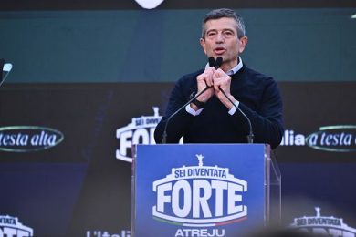 Venezuela, Lupi: tutelare connazionali e lavorare a de-escalation