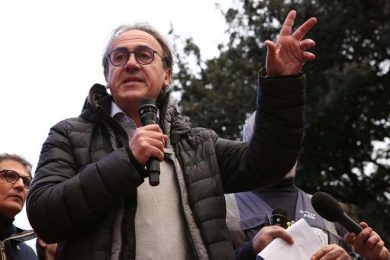 Bonelli: Trump vuole Groenlandia e quindi attaccare Ue. Meloni riferisca in Parlamento