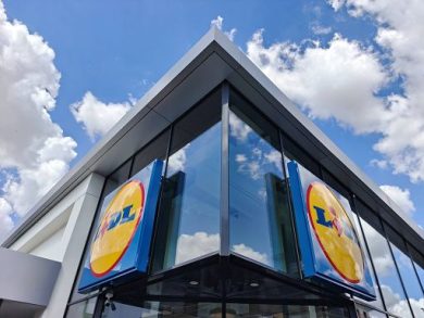 Lidl taglia i prezzi di 200 prodotti di prima necessità