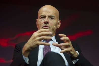 Venezuela, l’Ad di Eni Descalzi alla Casa Bianca da Trump con ceo petrolio