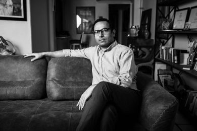 Regista iraniano Ali Asgari atteso in Italia: è bloccato a Teheran