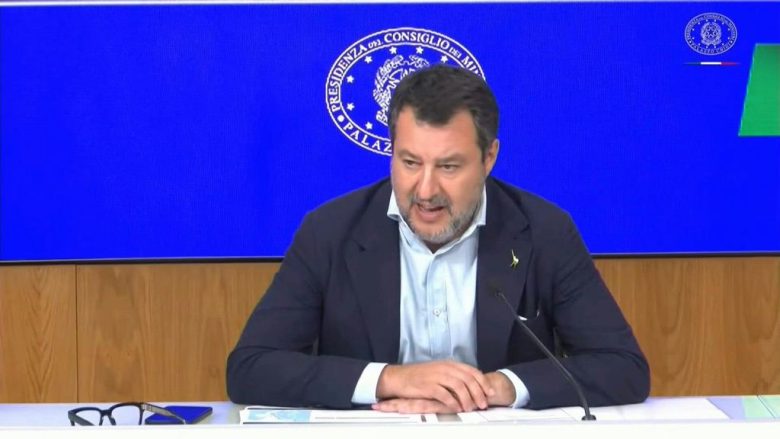 Salvini: Crosetto perfetto, ora aggiungere altre divise a Strade sicure