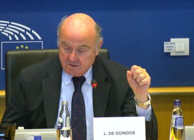 Banche, De Guindos: tassazione non freni credito e non mini stabilità