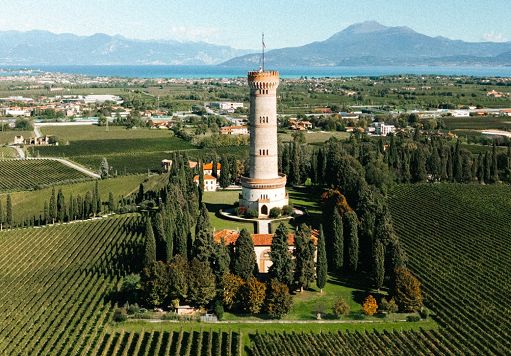 Lugana Doc partner di “Napoli Infinita” a Milano il 17 gennaio