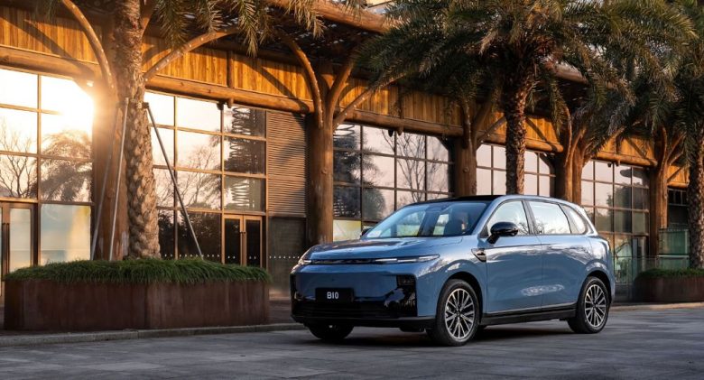 Leapmotor debutta la B10 bev con range extender e 900 km autonomia