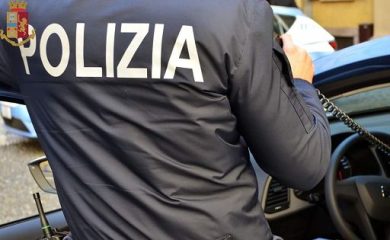E’ morto il 18enne accoltellato questa mattina a scuola a La Spezia