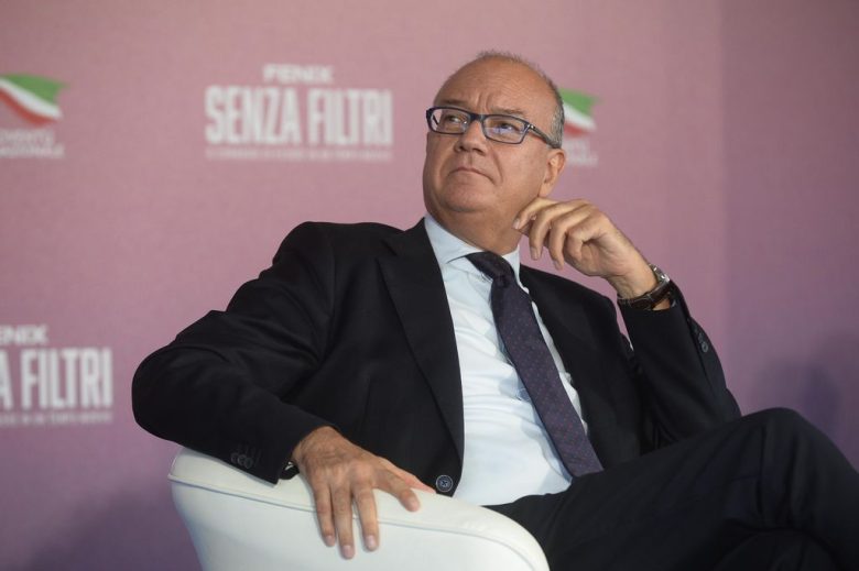 La Spezia, Valditara: consentire a presidi di installare metal detector