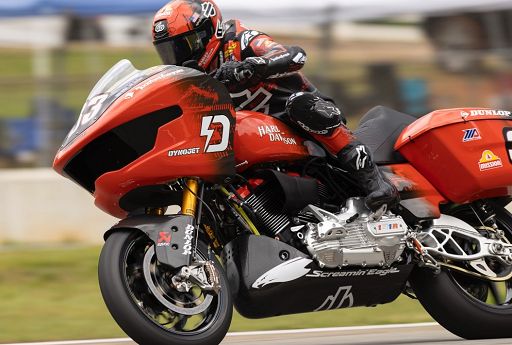 Moto, Dunlop fornitore pneumatici H-D Bagger World Cup