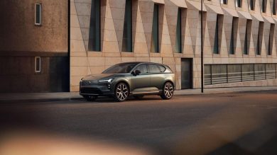 Volvo EX60, il nuovo suv con Gemini e fino a 810 km di autonomia