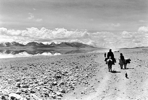 A Londra la prima mostra monografica su Fosco Maraini fotografo