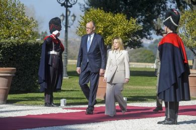 Meloni-Merz: Italia-Germania, obiettivo proteggere pace e stabilità Ue