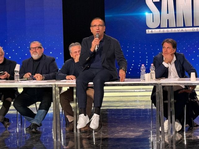 Sanremo, Conti: “Il mio Festival è un bouquet di fiori in musica”