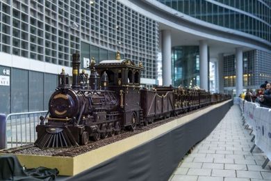 Per le Olimpiadi a Milano un treno di cioccolato da Guinness