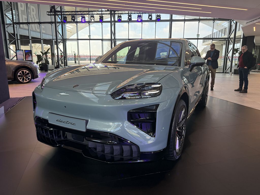 Porsche Cayenne elettrica, il suv da oltre 1.100 cv