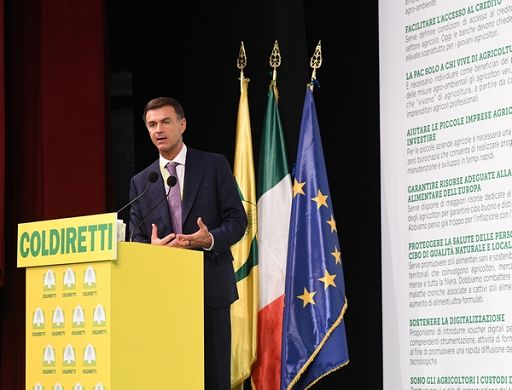 Domani a Milano 6500 agricoltori Coldiretti contro import sleale