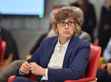 Su stupri destra adotta testo Bongiorno. Opposizioni: tradito patto