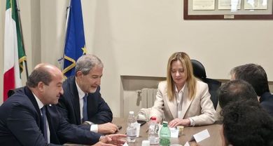 Maltempo, Meloni vola in Sicilia e replica a polemiche: presto dl con risorse