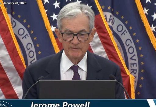 Fed, Powell: prospettive economia Usa decisamente migliorate