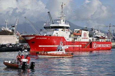 Camera, stop conferenze stampa di oggi. Salta quella su remigrazione